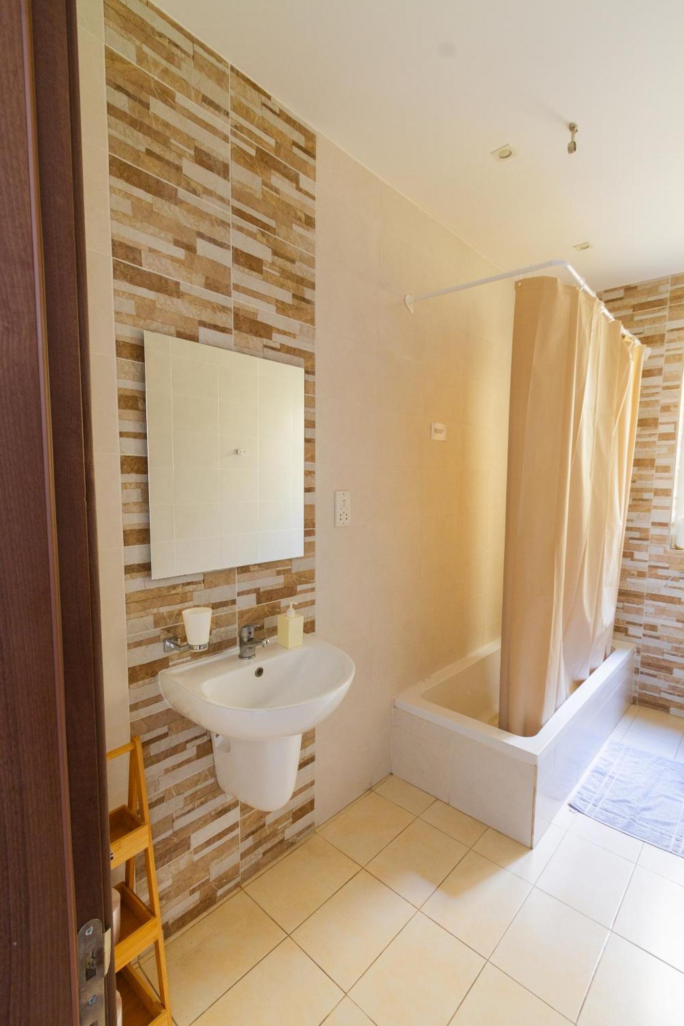 Modern & Central 2 Bedroom & 2 Bathrooms Apartment مسيدا المظهر الخارجي الصورة