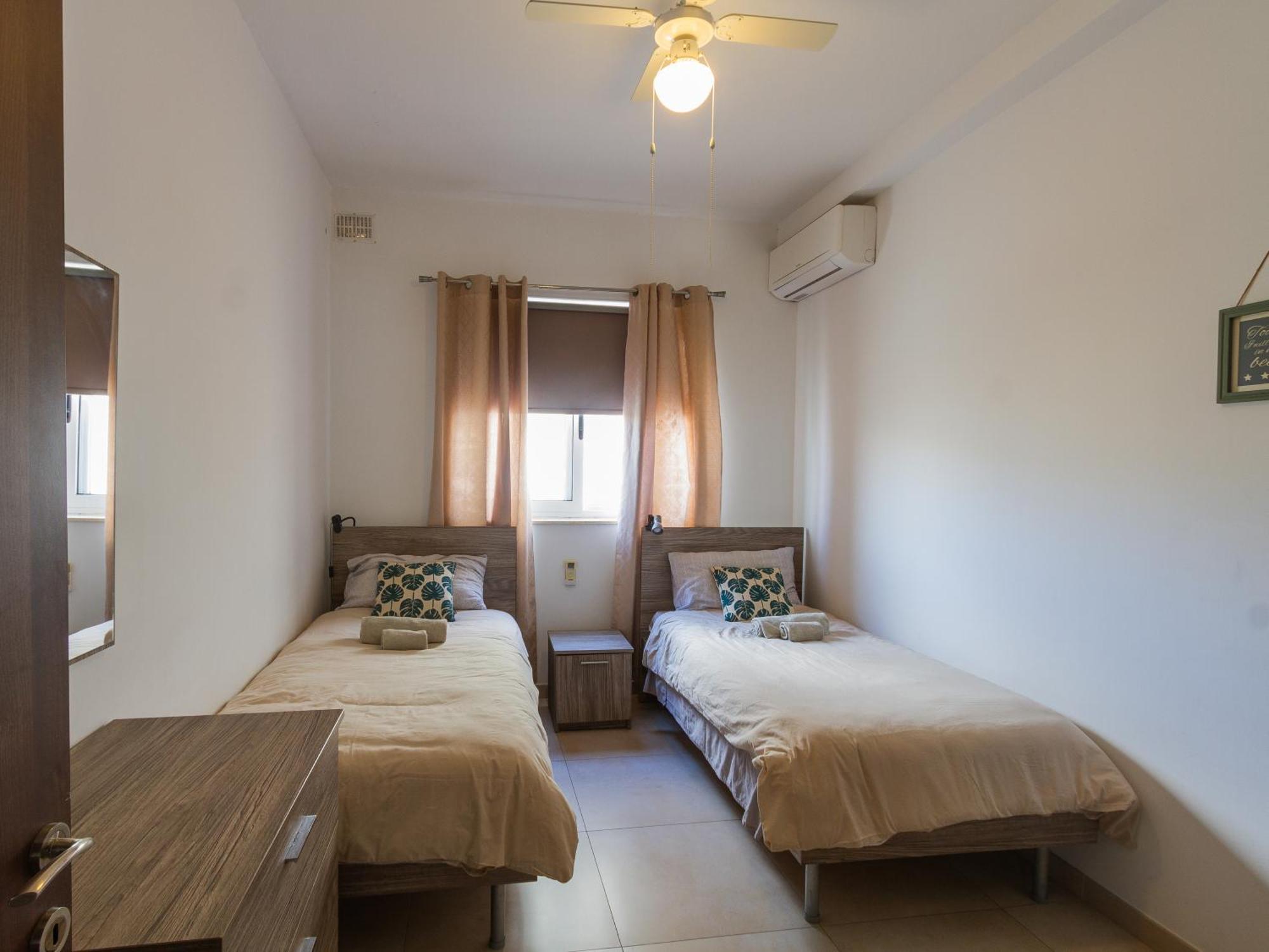 Modern & Central 2 Bedroom & 2 Bathrooms Apartment مسيدا المظهر الخارجي الصورة