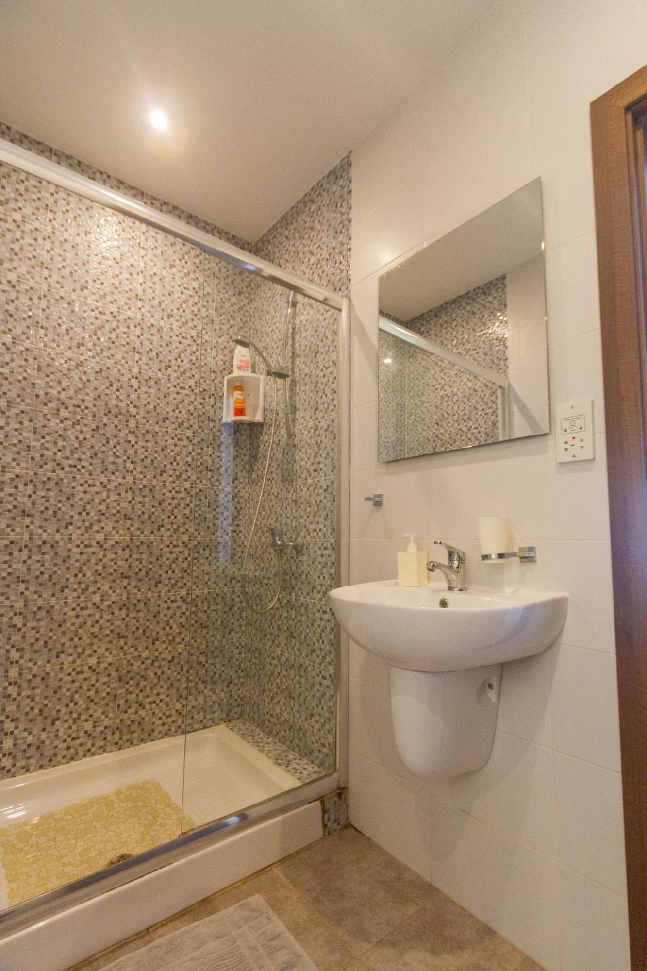 Modern & Central 2 Bedroom & 2 Bathrooms Apartment مسيدا المظهر الخارجي الصورة